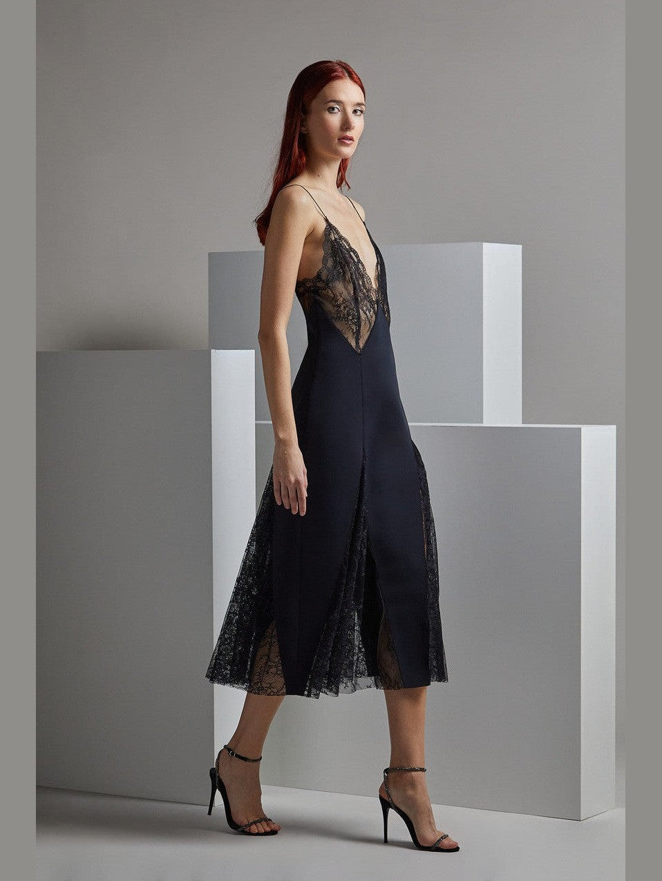 Sleeveless TAIGA Midi Dress