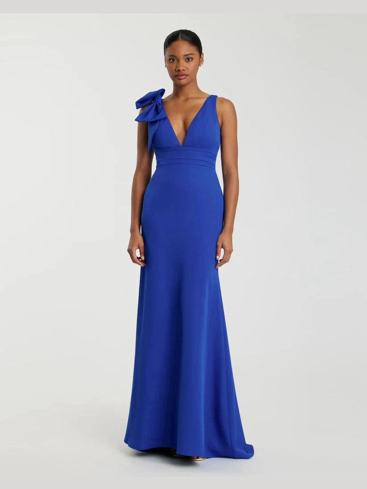Sleeveless V Neck Bow Detail Mermaid Gown