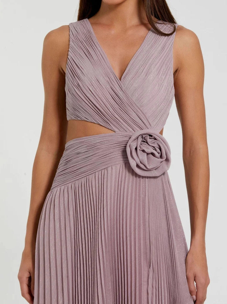 Ruched Chiffon Sleeveless Gown With 3D Flower