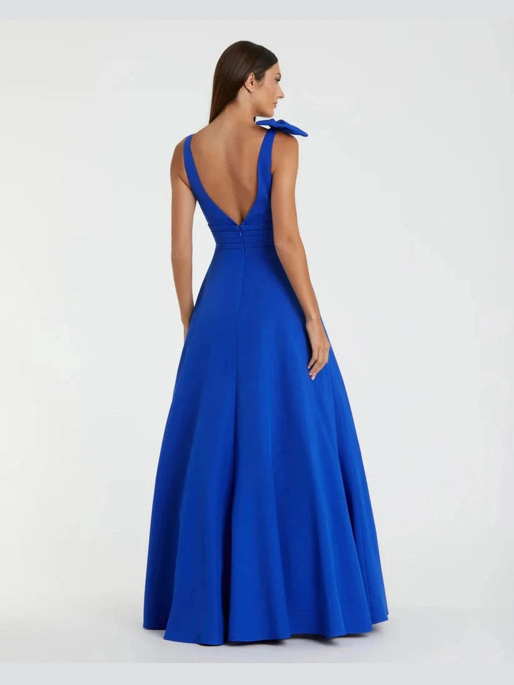 Blue Crepe Sleeveless V Neck Ballgown With Bow