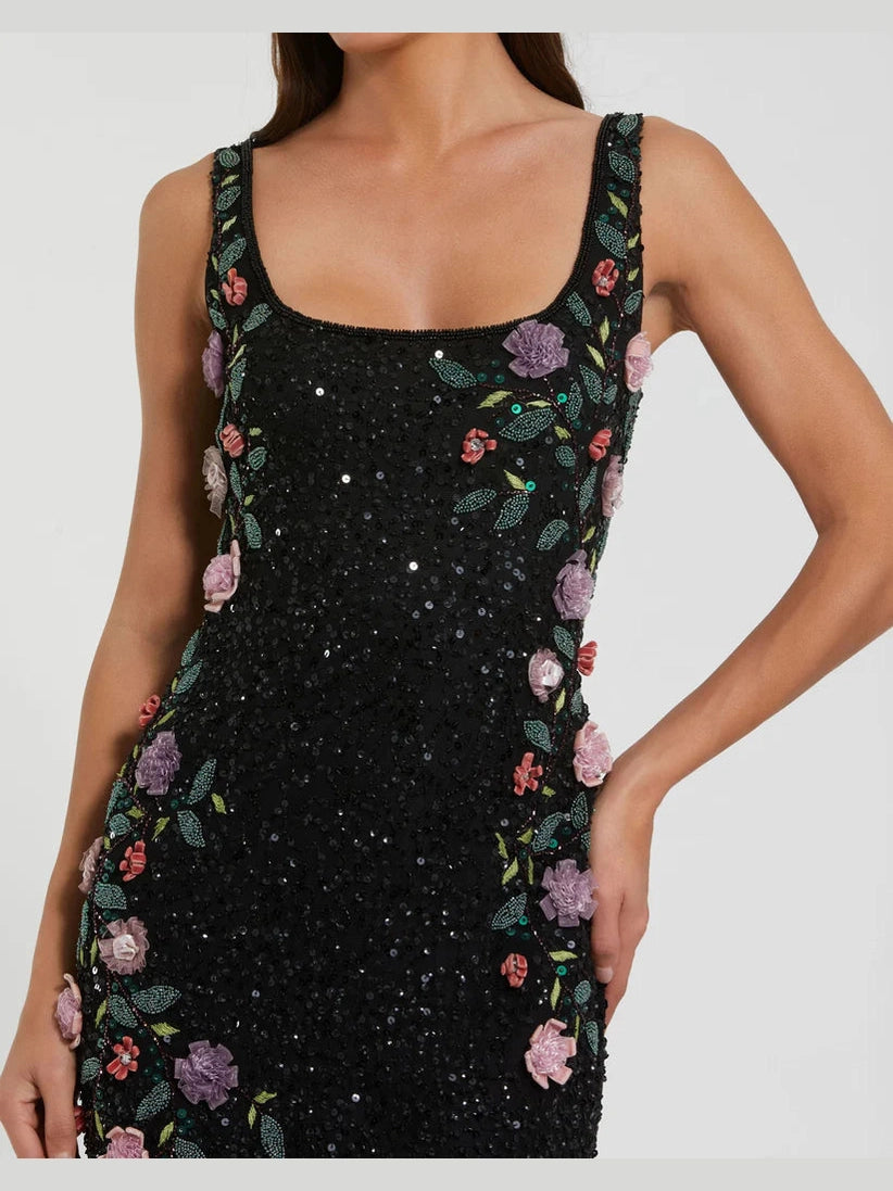 Floral Beaded Mesh Scoop Neck Sleeveless Gown