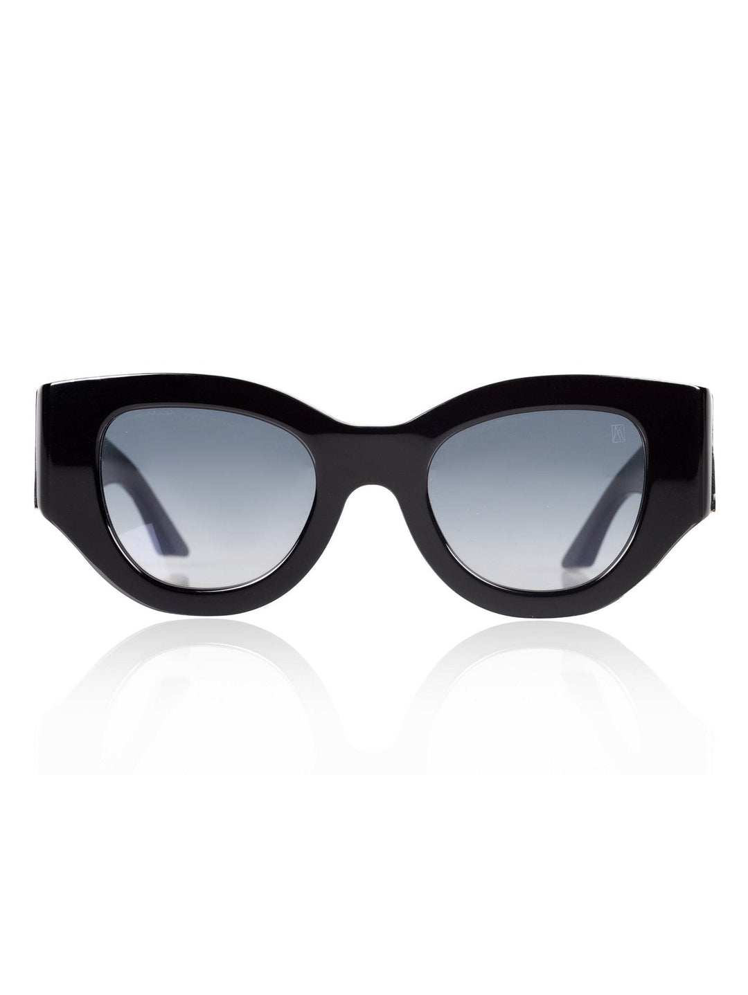 LUCKY GOES TO VEGAS - SOLID BLACK