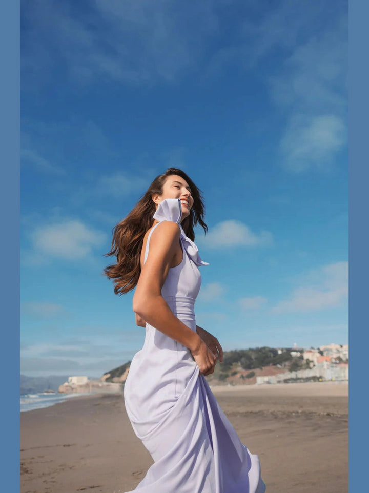 Sleeveless V Neck Bow Detail Mermaid Gown