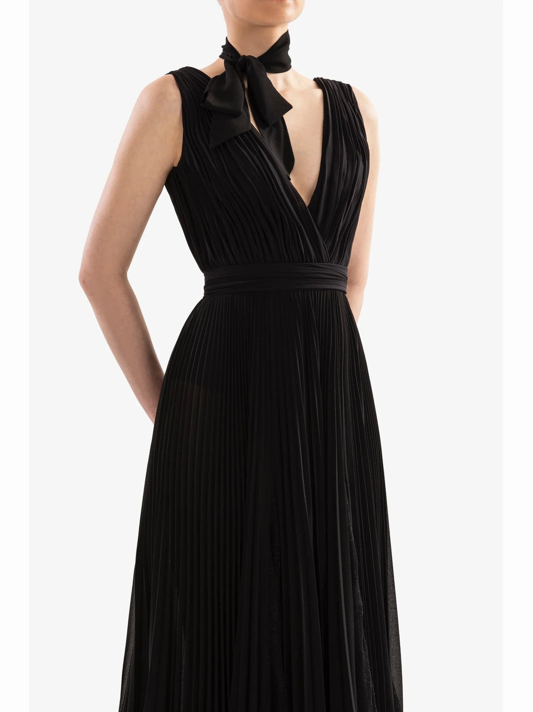 JET BLACK PLEATED CREPE GEORGETTE DRESS