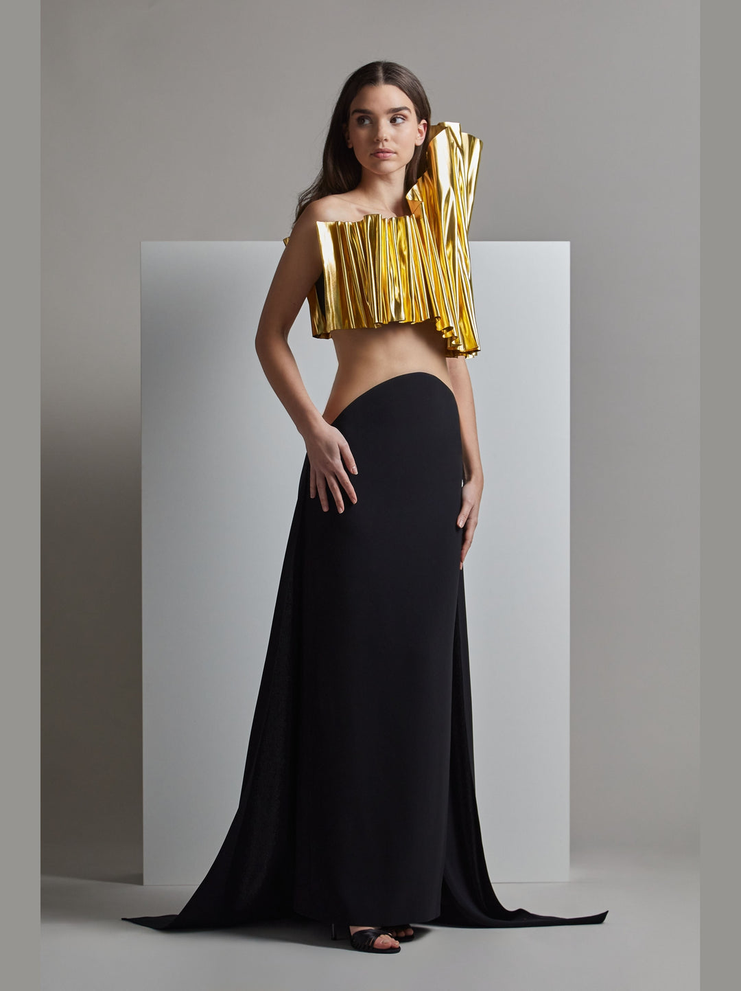 Sleeveless YOSHINORI Evening Dress