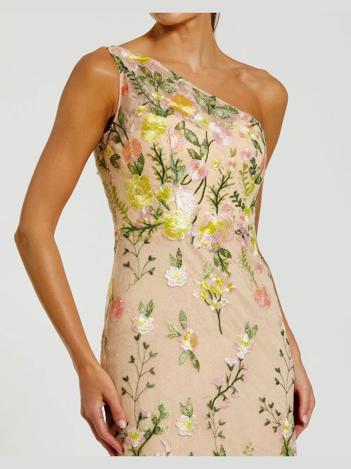 One Shoulder Lace Embroidered Gown