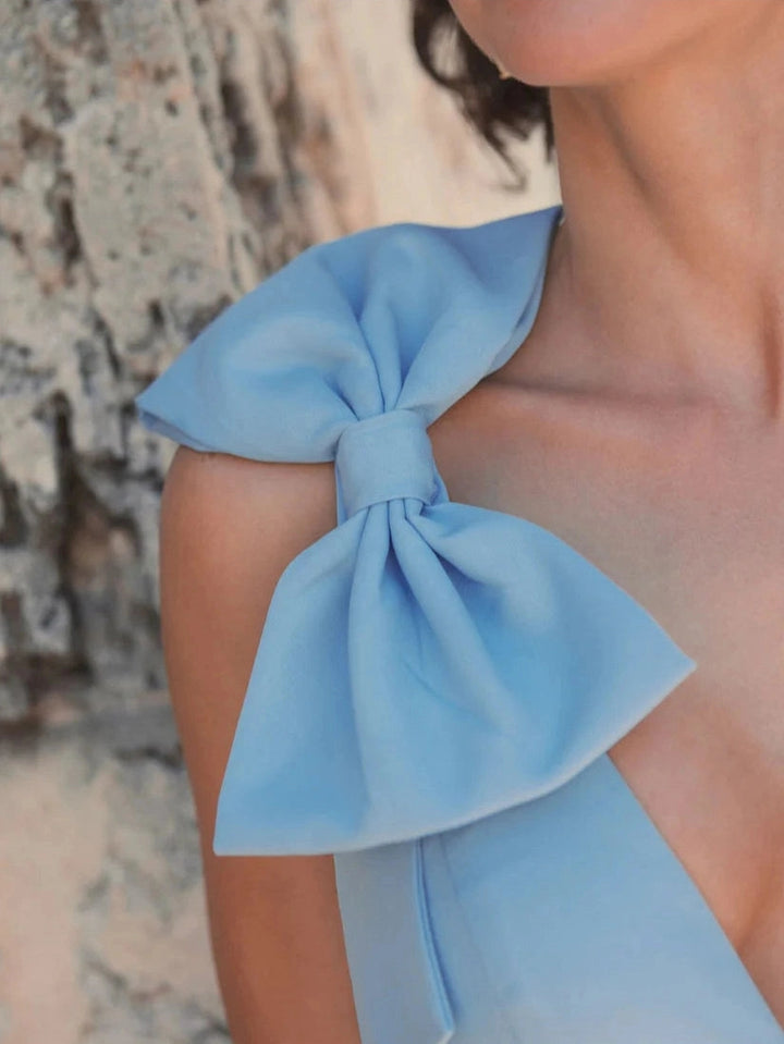 Sleeveless V Neck Bow Detail Mermaid Gown