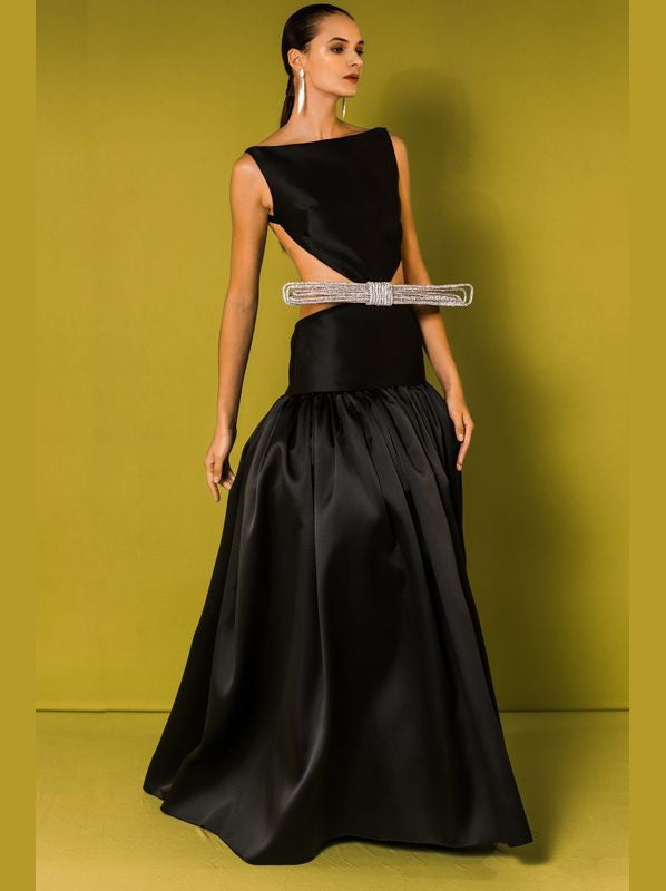 Sleeveless Rumania Gown