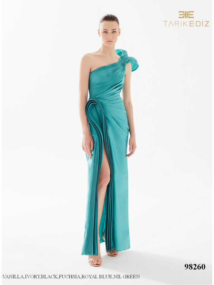 EMMA ELBISE Gown