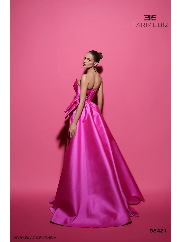 GENNA ELBISE Gown