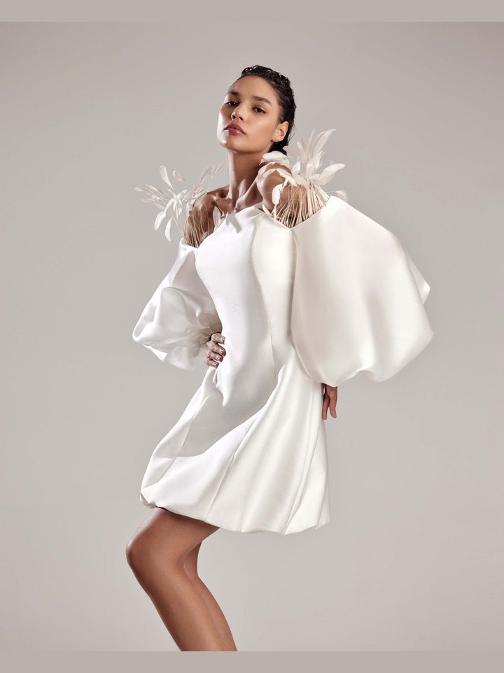 Elegant White Mikado Piqué Dress with Feathered Organza Sleeves