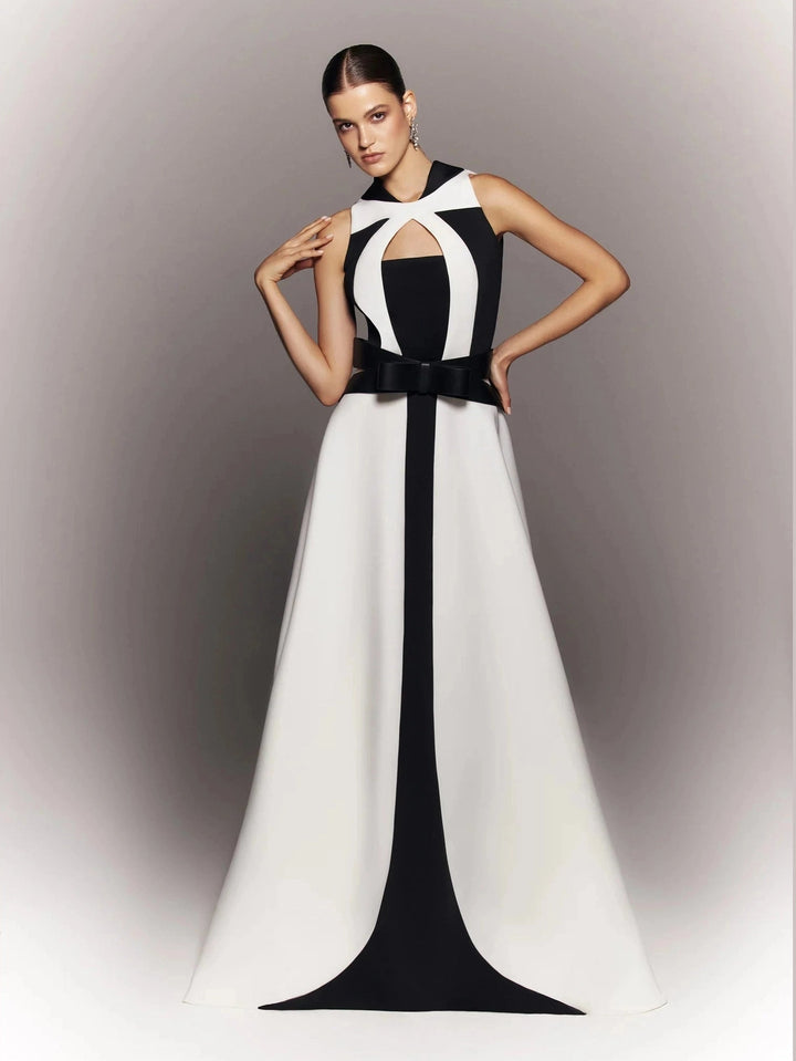 GEOMETRICAL  NEOPRENE
DRESS