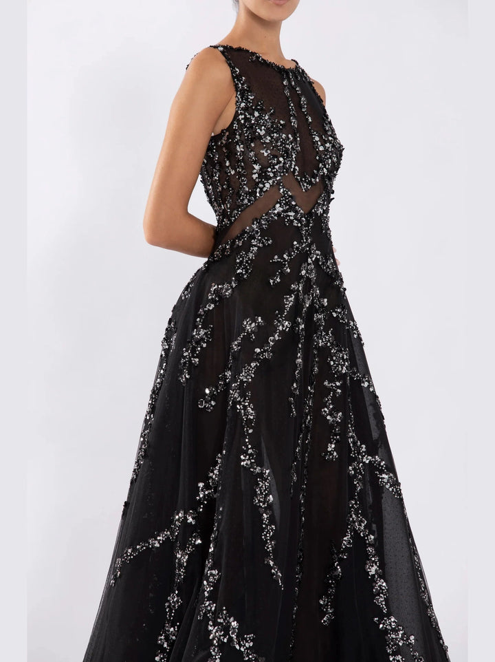 TULLE DRESS WITH BALL GOWN SKIRT