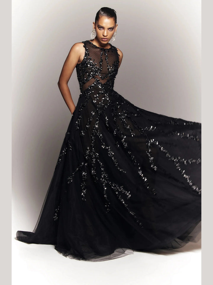 TULLE DRESS WITH BALL GOWN SKIRT