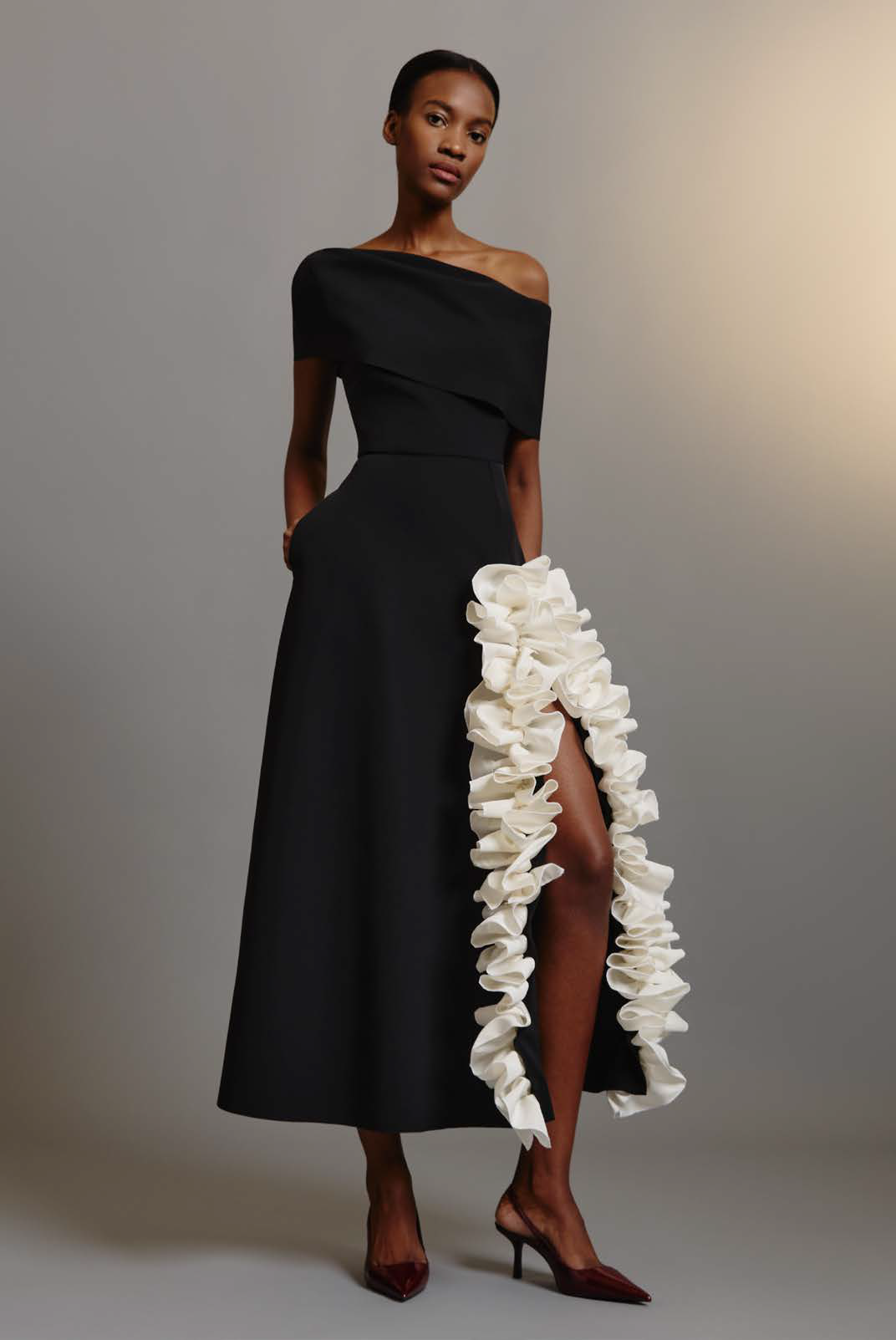 Kaarinen Ruffle Detail Dress